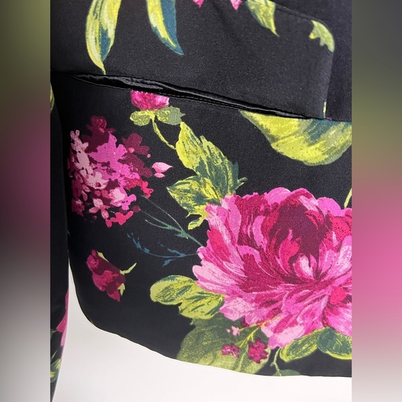 Susan Graver Black Floral Liquid Knit Blazer Jacket Size 6 Ribbon Trim EUC - Picture 5 of 12